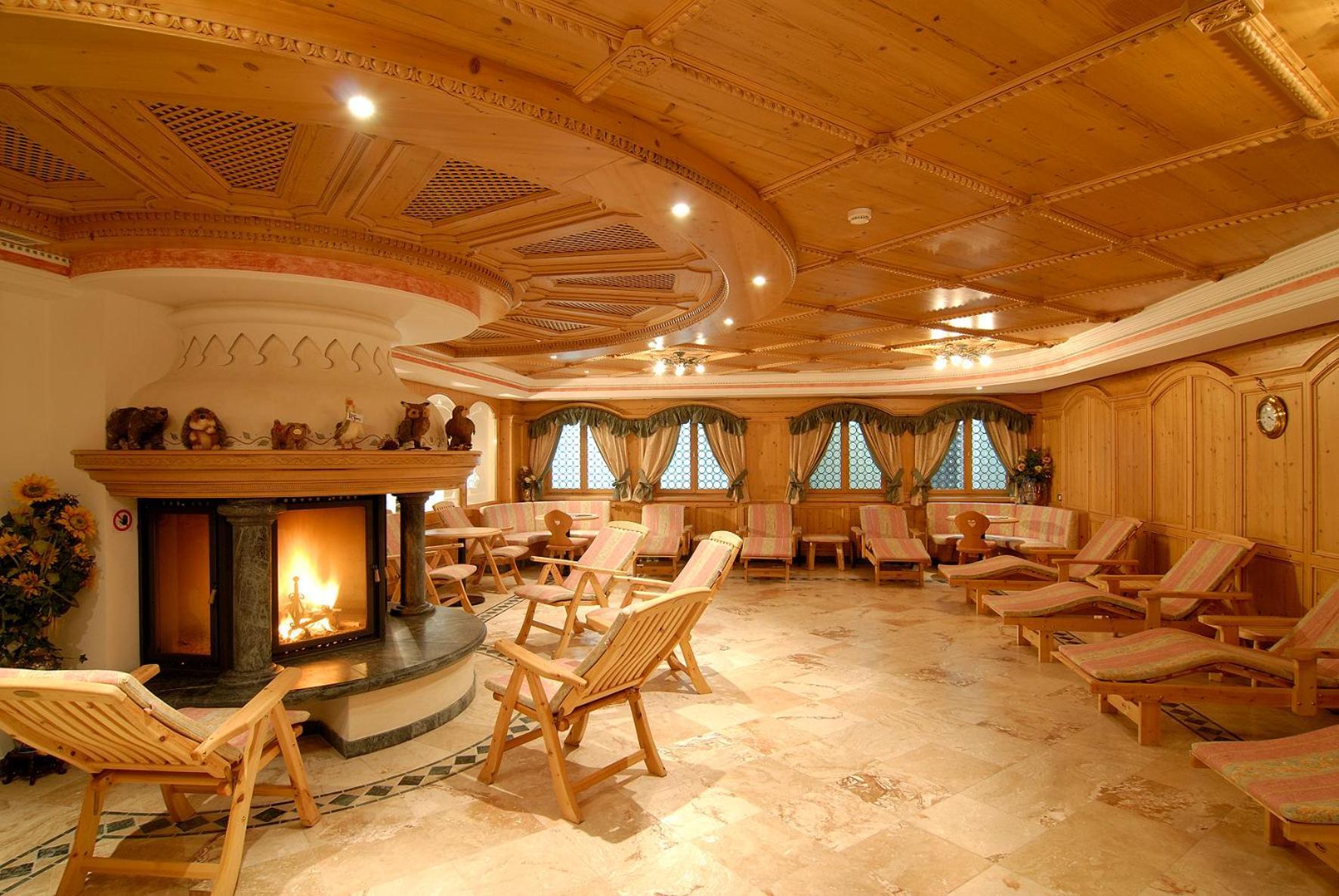 Residence Isabell Selva di Val Gardena Bagian luar foto